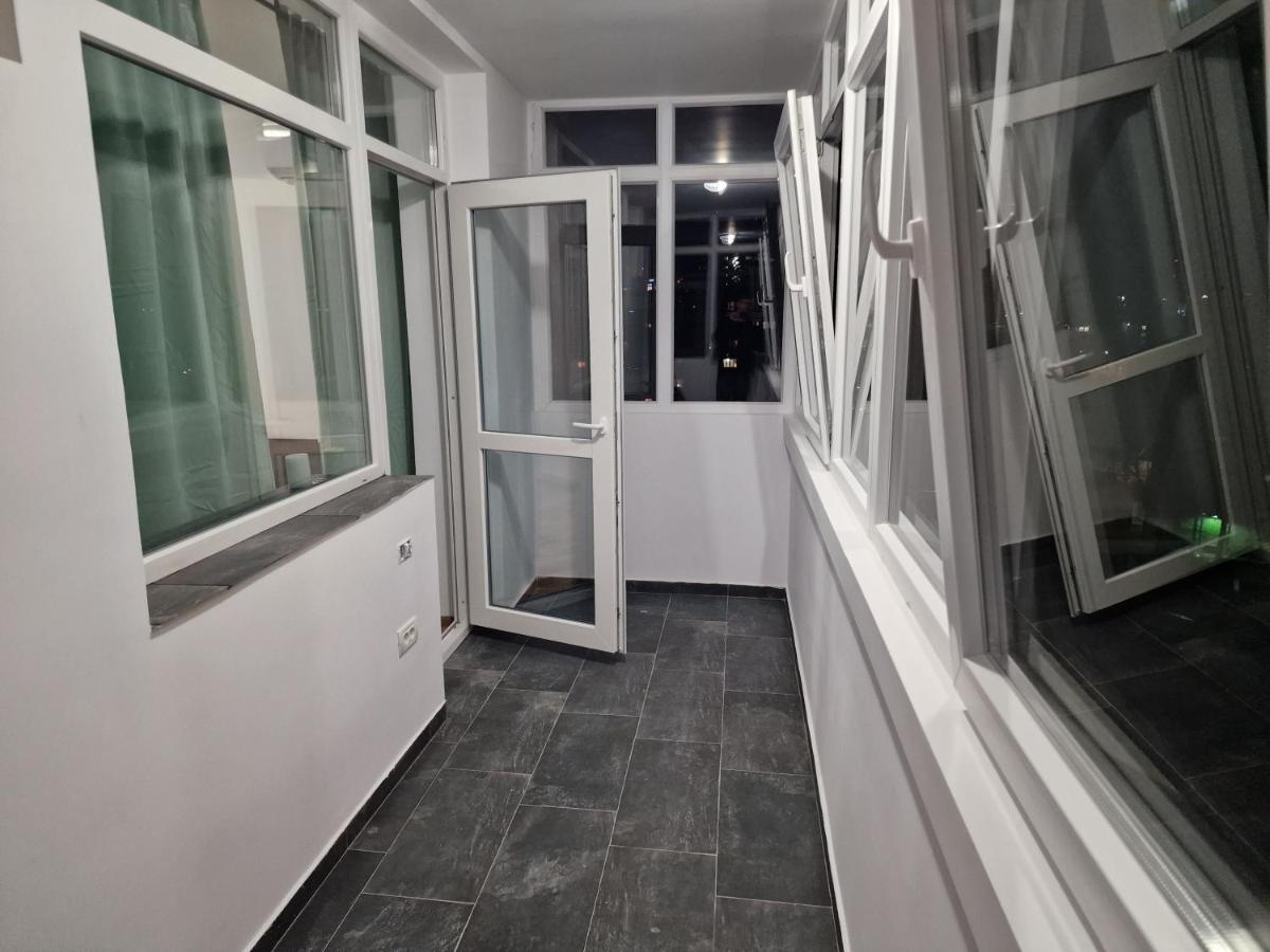 Apartament Garii De Nord Bucarest Esterno foto
